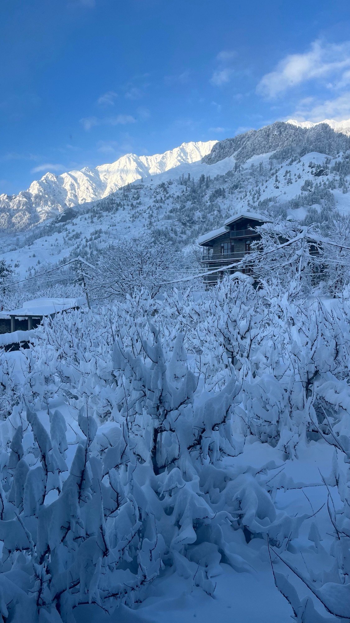 Snow peaks above the village